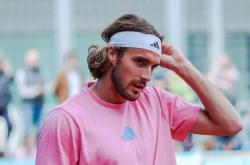 开云体育APP下载-关于澳大利亚网球队横扫世界网球队，西西帕斯爆发神勇的信息