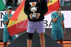 开云体育中国-世界网球队逆转英国网球队，阿尔卡拉斯打破历史纪录的简单介绍