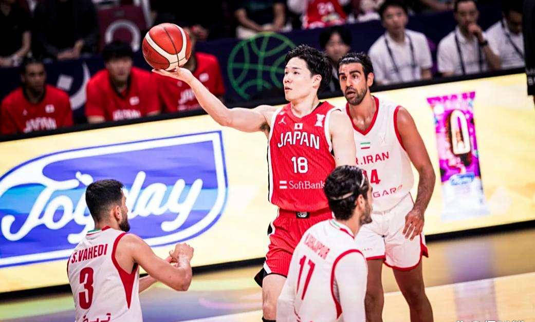 日本男篮逆转掘金，威斯布鲁克一己之力扛起全队