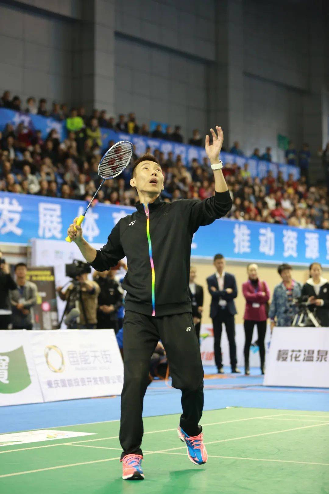 中国羽毛球队碾压印尼羽毛球队，李宗伟统治全场