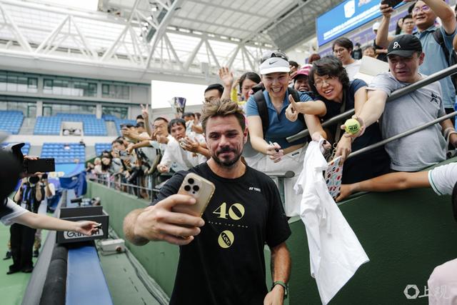 世界网球队碾压德国网球队，瓦林卡送出助攻