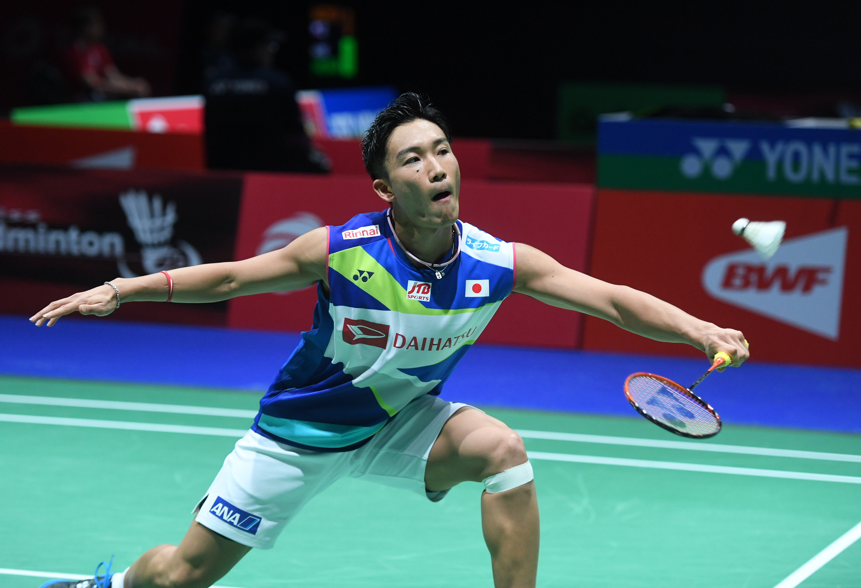 法国羽毛球队力克日本羽毛球队，桃田贤斗爆发神勇