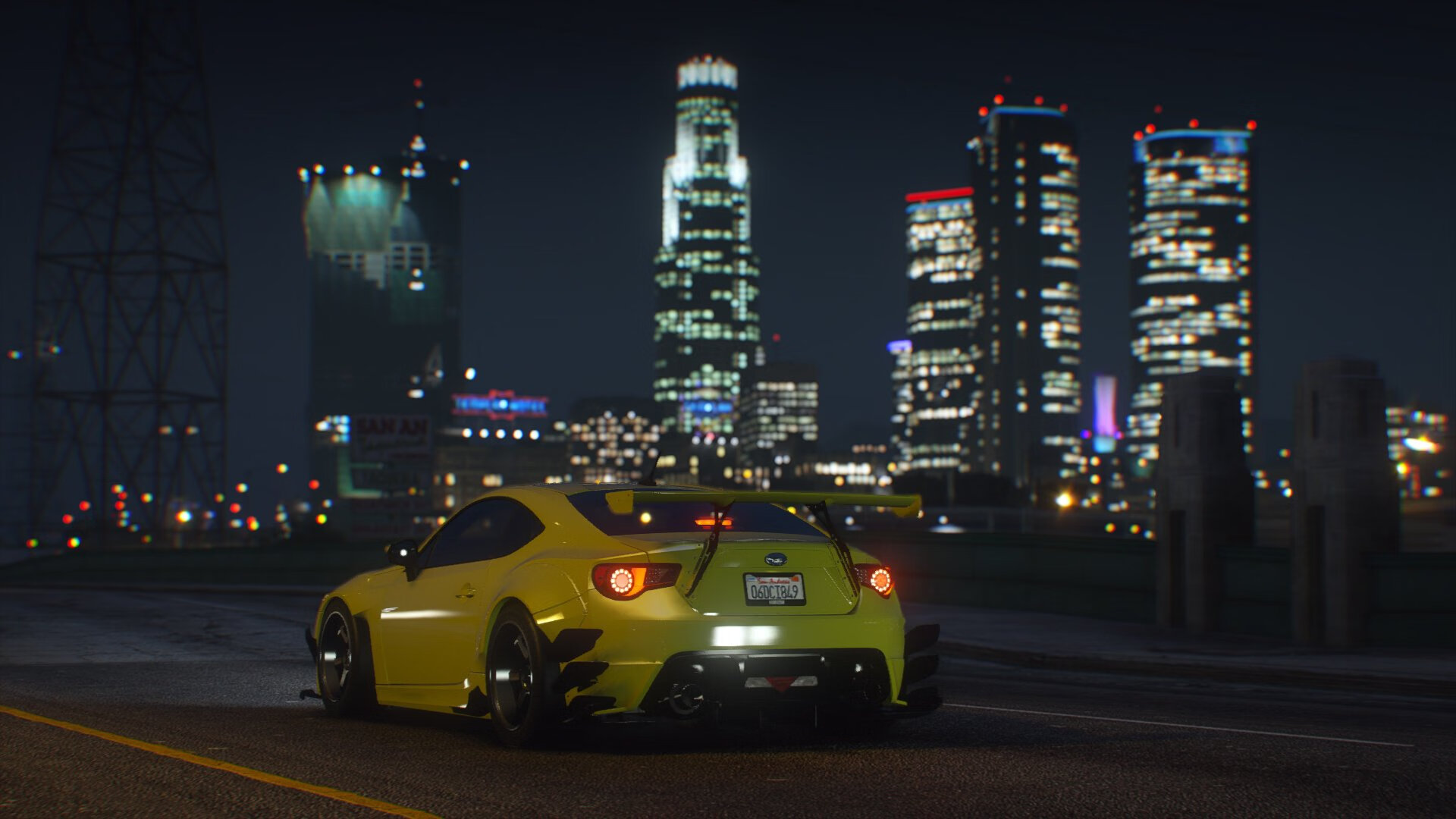 赛道与球场的核心风暴，当F1之夜遇上范戴克的攻防哲学