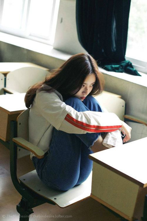 焦点之战，马刺血拼老鹰，西决生死一线间